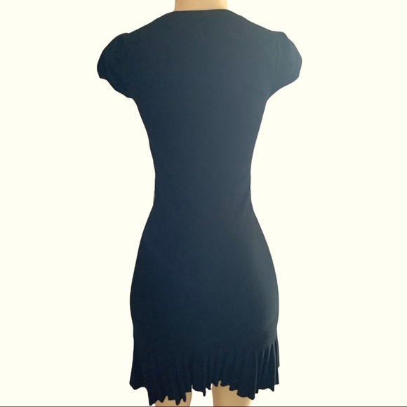 Bebe Body-con Mini Skater Sweater Dress Faux Gold Buttons Pleated Ruffle Skirt - Picture 3 of 4
